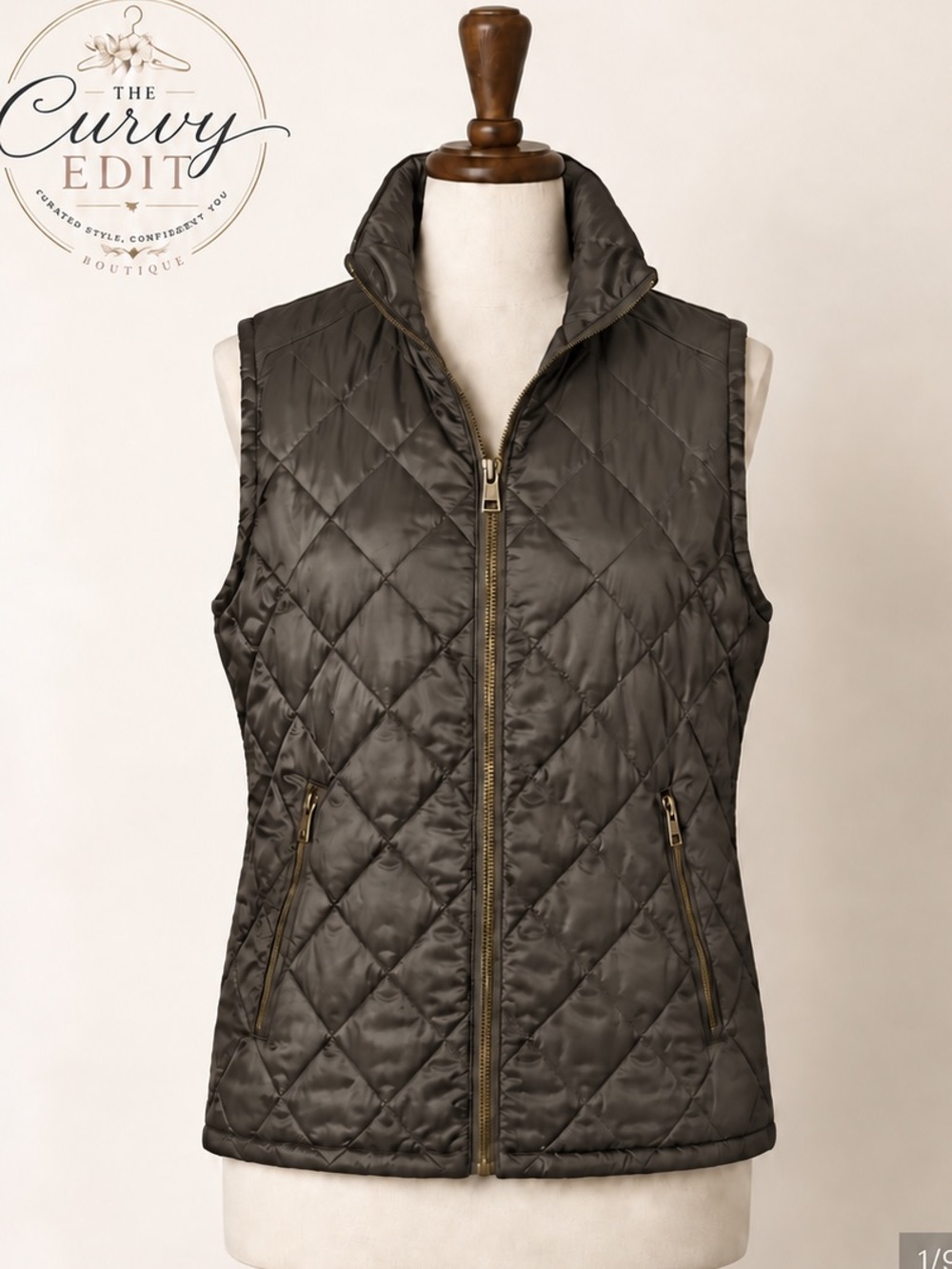 Easel Olive Green Quilted Zip Front Vest Size Large Fall Layering Cozy Elevated